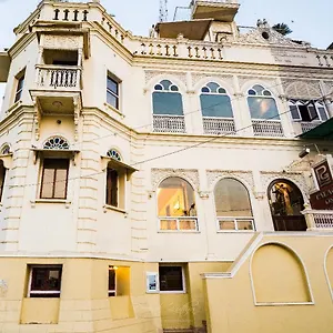*** Hotel Palace On Ganges - Heritage Inde